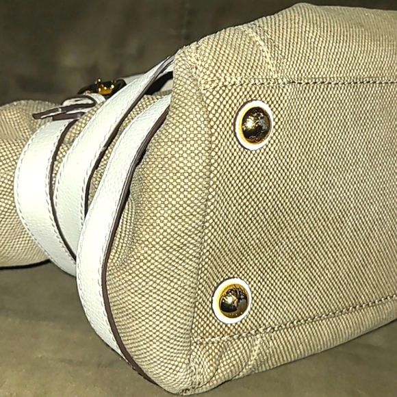 Michael Kors Gansevoort Satchel canvas with white trim - Picture 7 of 15